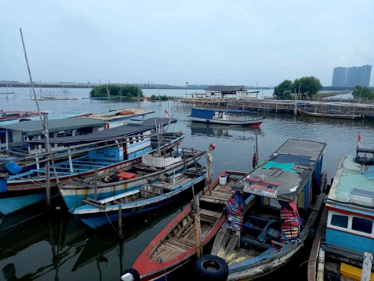 salah satu nama pelabuhan di jakarta adalah Dermaga Kamal Muara