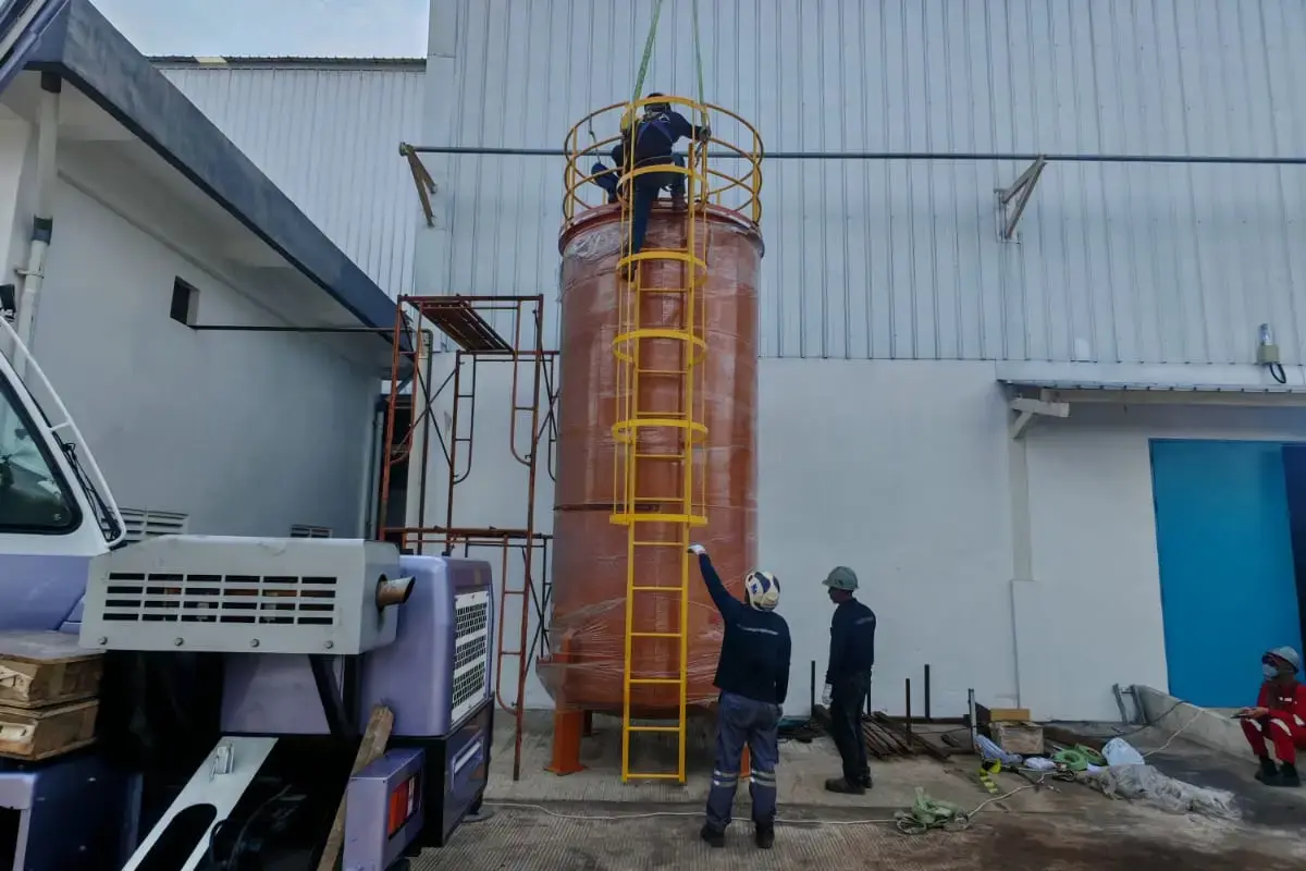 tangki solar tutup cembung merk jaya tank 12000 liter