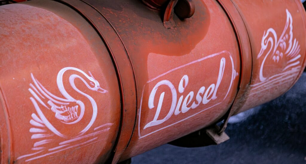 Diesel Bug (Kontaminasi Mikroba) pada Tangki Solar: Penyebab & Pencegahan diesel bug