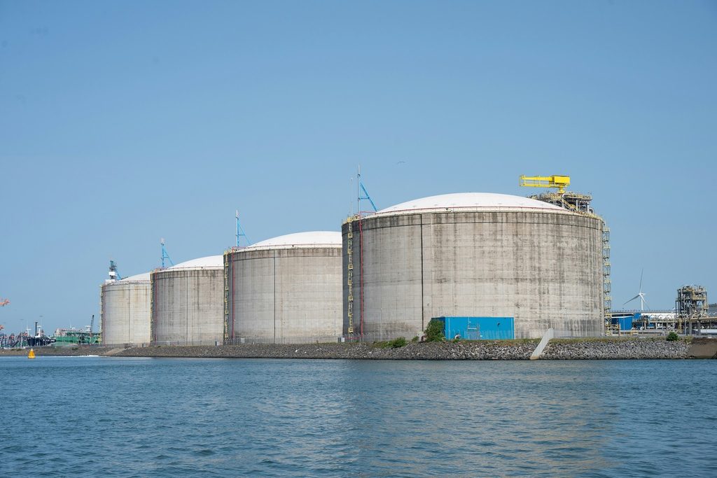 Insulasi Kriogenik LNG: Fungsi, Cara Kerja, dan Perannya pada Tangki Penyimpanan insulasi kriogenik LNG