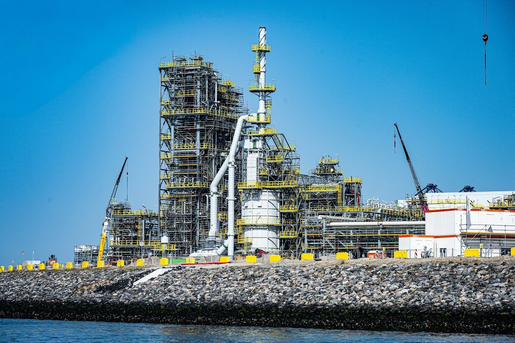 Insulasi Kriogenik LNG: Fungsi, Cara Kerja, dan Perannya pada Tangki Penyimpanan insulasi kriogenik LNG
