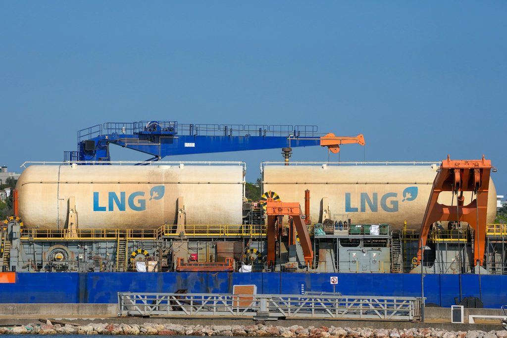 LNG Vaporizer: Cara Kerja, Jenis, dan Fungsinya LNG Vaporizer